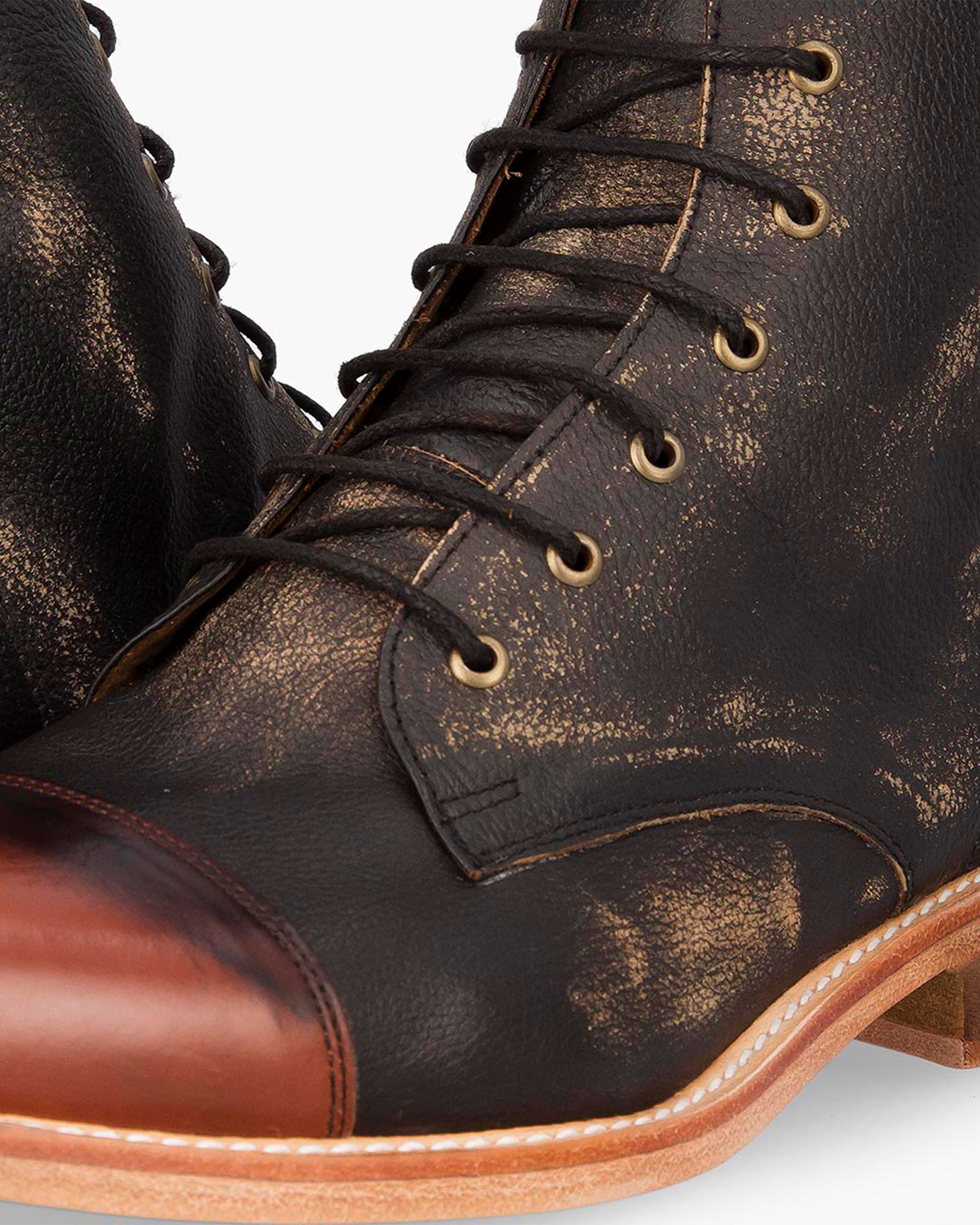 DORIAN | zapatos camperas equipaje Valiant Terra O'Brown Boots - Image 5