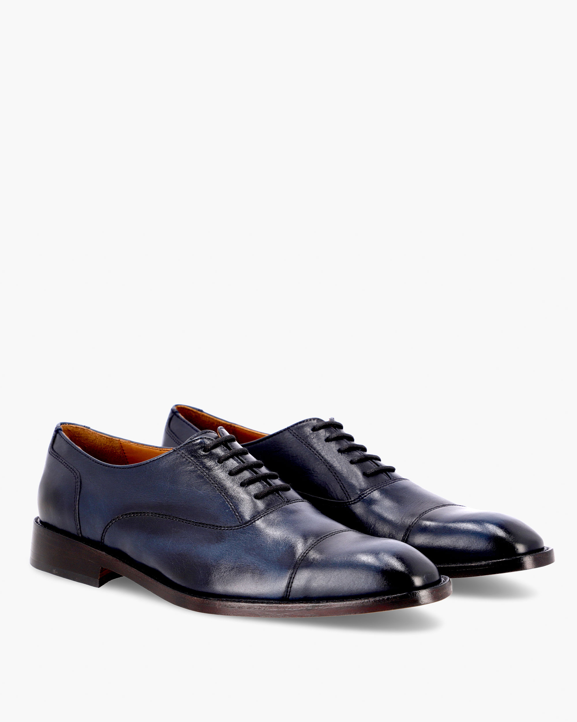 DORIAN | zapatos camperas equipaje Vienna Blue Shoes